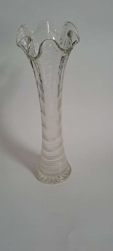 Imperial Glass swung ripple and ribbon vase beautiful