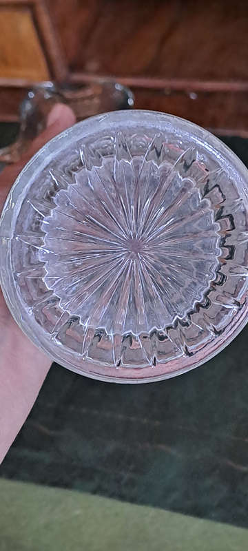 Imperial Glass swung ripple and ribbon vase beautiful