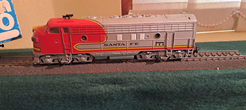 Markli HO 3060 Santa Fe Diesel locomotive in original box