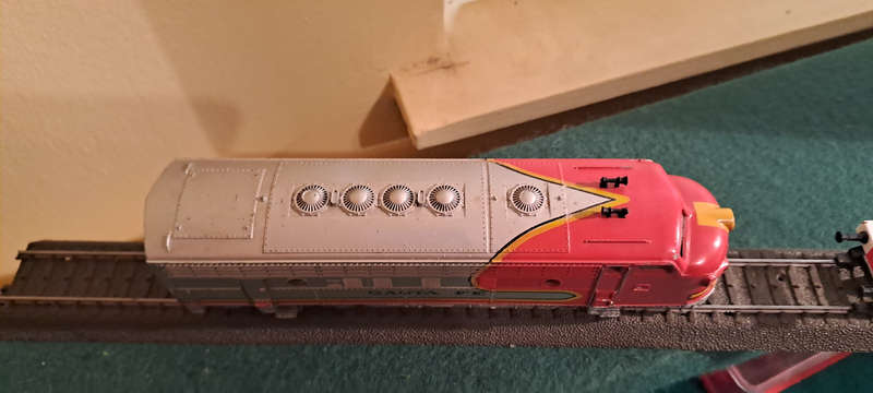 Markli HO 3060 Santa Fe Diesel locomotive in original box