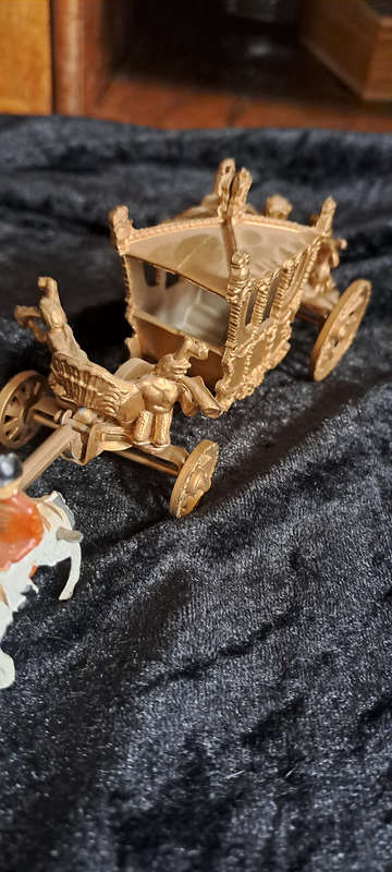 England Crescent state coronation coach beautiful condition