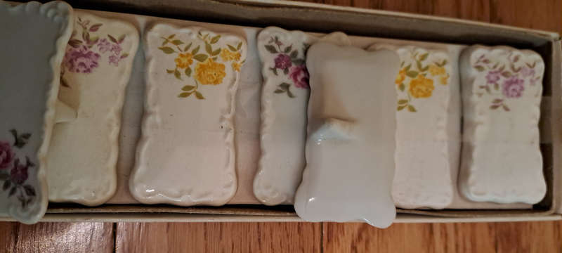 porcelain table name plates beautiful set of 8