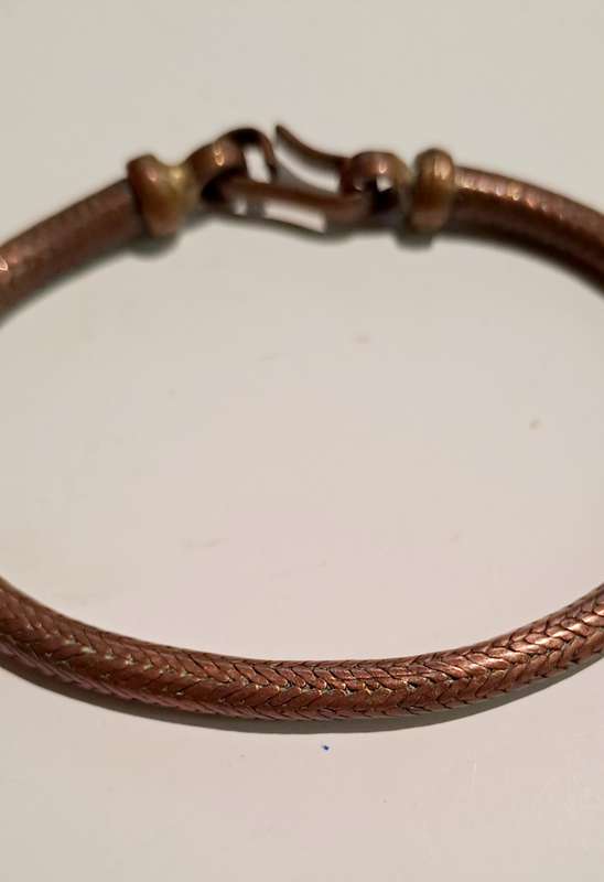 mens/ladies copper woven thick bracelet. Very well made