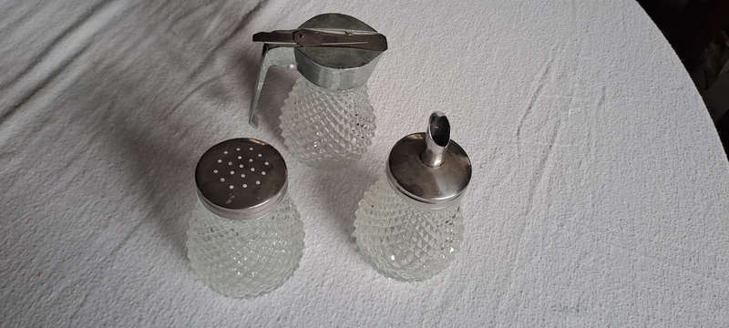 sugar, syrup and icing sugar vintage table set