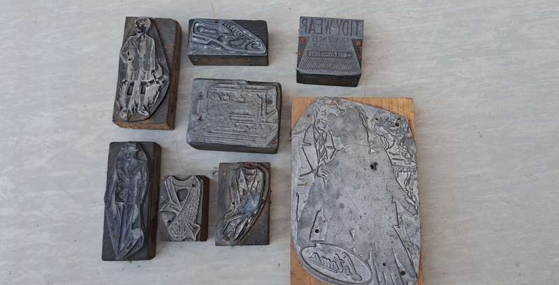 8 Vintage Brands clothing store lead stamps