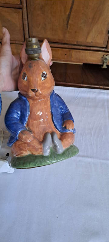 very cute "Bunnkykins" Lamp