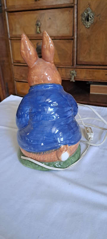 very cute "Bunnkykins" Lamp