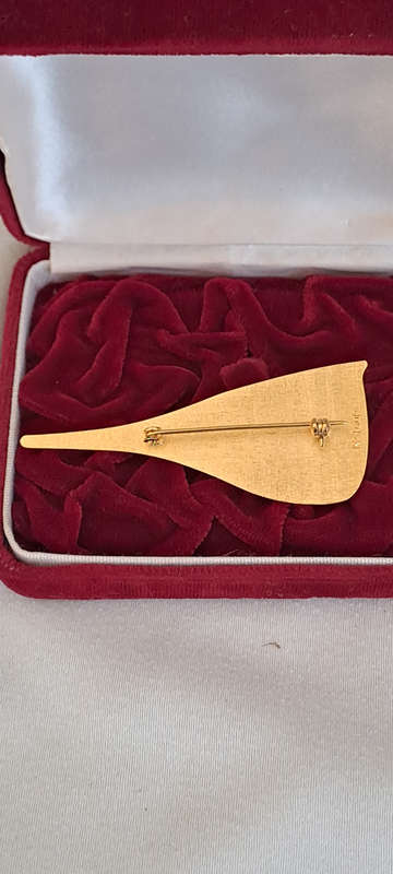Vintage Japanes 24ct Gold plate brooch