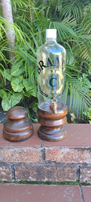 Glass and wood Vintage brandy dispenser with brass tap 750ml