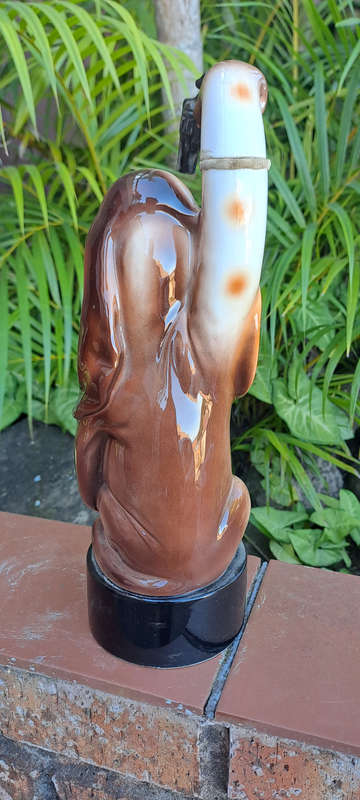 Vintage 1960/70 musical whiskey/ brandy decanter comical working complete