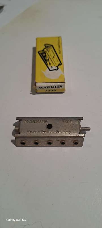 Marklin Ho 7209 distribution strip boxed