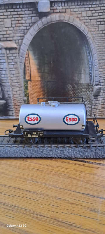 Marklin HO 4501 ESSO tanker