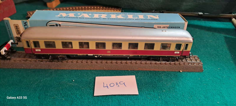 Marklin HO 4089 passenger compartment  coach IOP