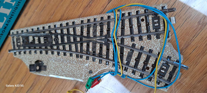 Marklin HO 5119 electric turn out/points Right