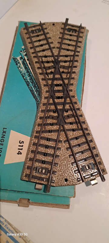 marklin HO 5114 crossing M track