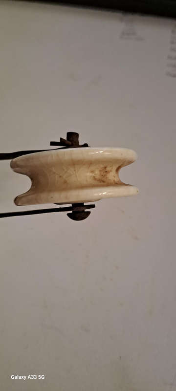 Antique Rise and fall pulley/ counter weight for ceiling light