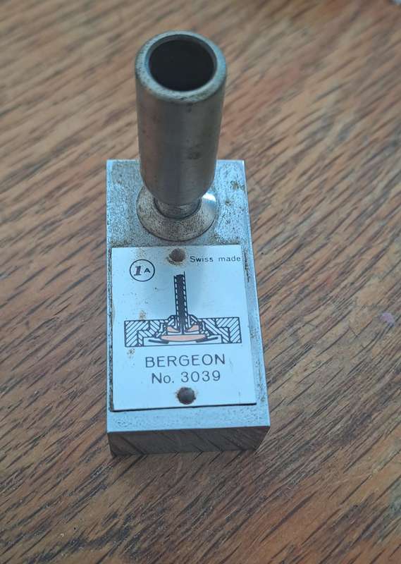 Bergeon 3039 automatic oiler