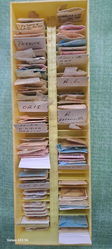box of 100`s, sorted and originally packed new vintage watch winding stems multiple per pack