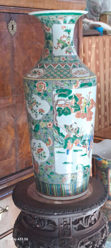 Large 1910 - 1935 Chinese Famille Verte Vase 550mm tall