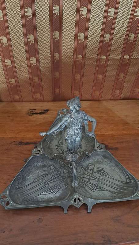 Beautiful Art Nouveau 1905 triple fruit/sweet dish WMF