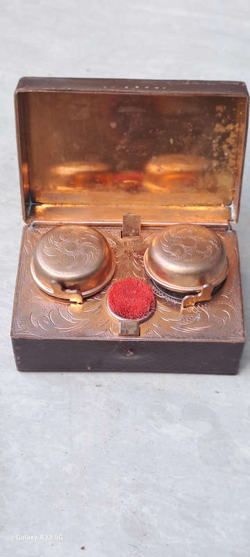 Rare antique Victorian copper and leather double inkwell and pen wipe lovely condition