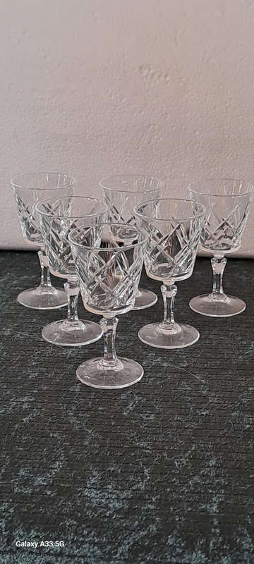 Set of 6 Cristal D'Arques (Arc) Saumur schnapps glasses