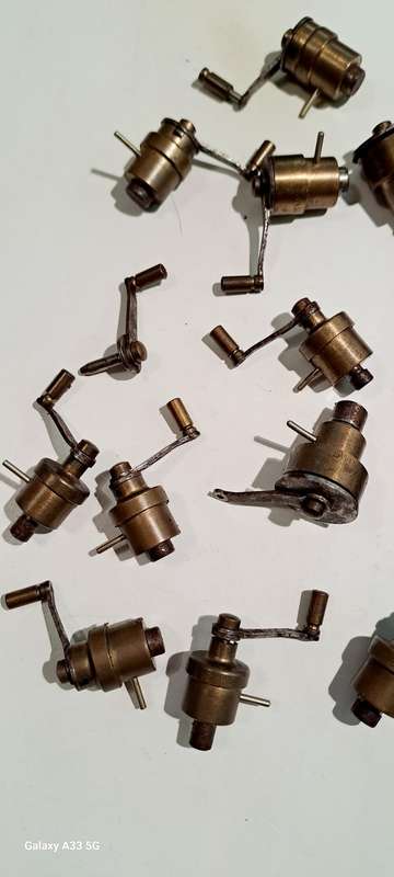 set of 16 Swiss spring winders