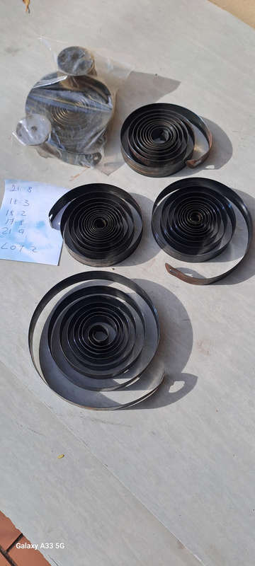 various size clock springs as per picture