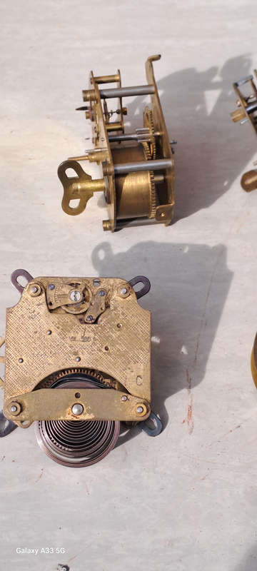 4x small vintage clock movements some working others not tested French, keinzle and others