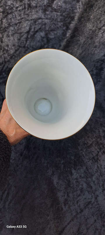 FÜRSTENBERG Germany superior quality porcelain vase 19cm stunning
