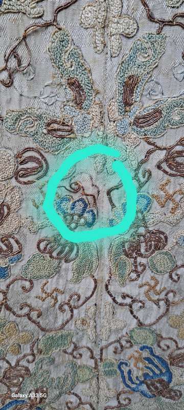 19th century Chinese silk embroidered panel
