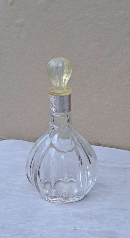 Original 4711 swirl glass perfume bottle