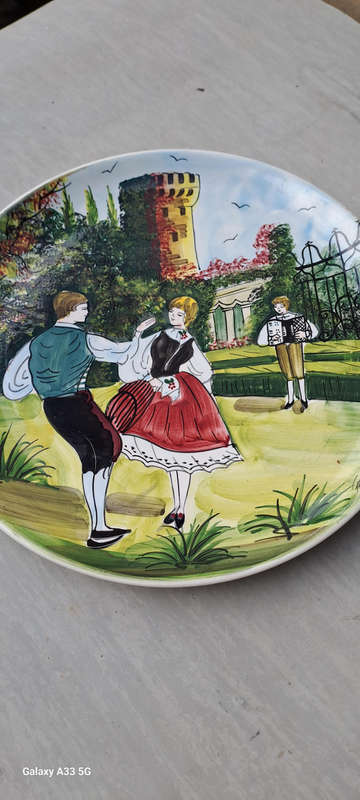 Lovely large hand pained display plate diam 32.5cm RG Brugme German