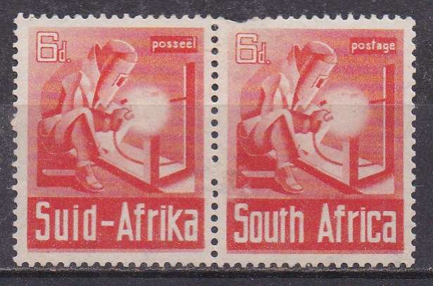 Union of SA 1941-42 large war effort issue 6d pair MM