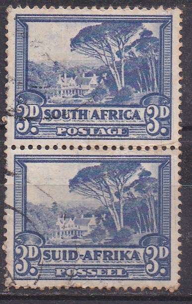 Union of SA 1947-54 definitive issue screened 3d vertical pair FU