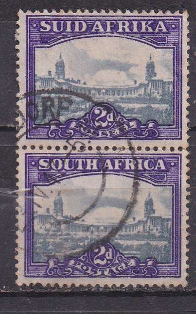 Union of SA 1945-48 redrawn union buildings 2d. vertical pair FU