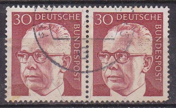 Germany 1970 president Gustav Heinemann 30pf pair FU