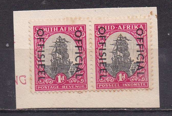 Union of SA 1950-54 Official 1d pair un-used on piece, with variety