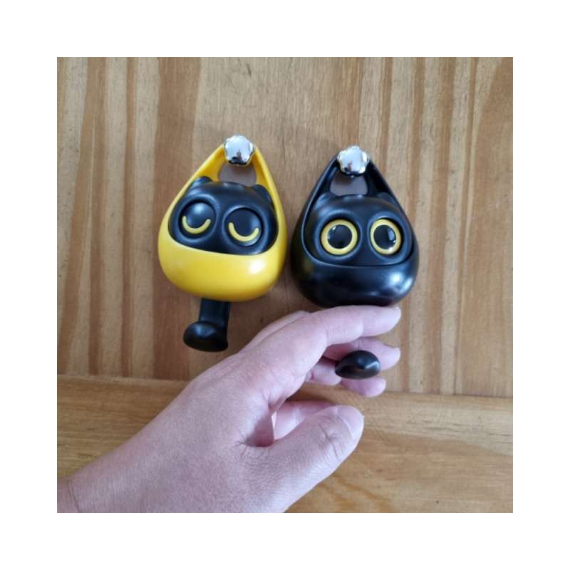 Winking Cat Hook Set of Four