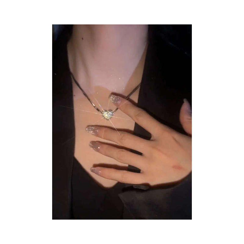 Magnetic Heart necklace