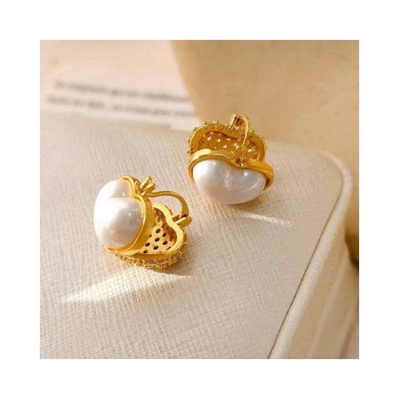 Heart-shaped double-sided earrings