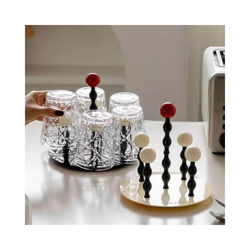 Rotating Six Cups Stand