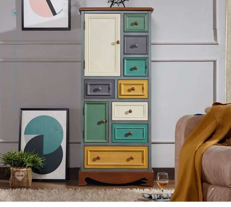 American style chest of drawers