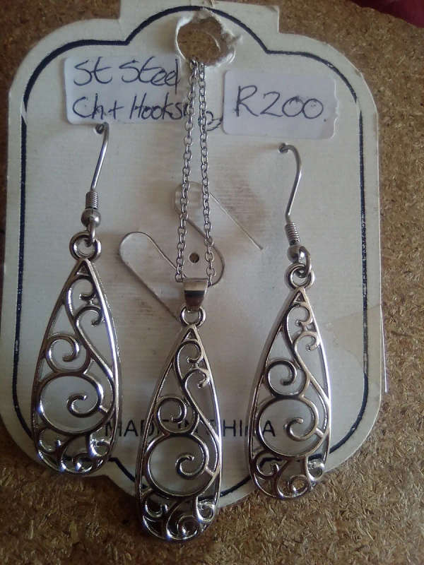 Stainless Steel Filigree Jewelry Set