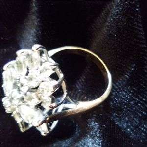 Cluster Cubic Zirconia's Gold Ring