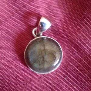 Labradorite Gemstone Pendant