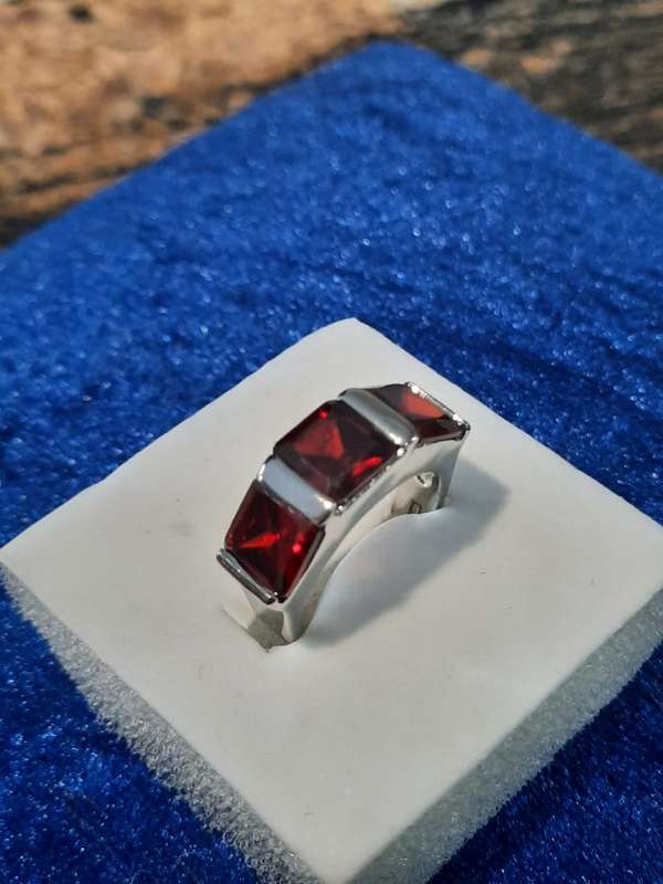 Red Garnets Silver Ring