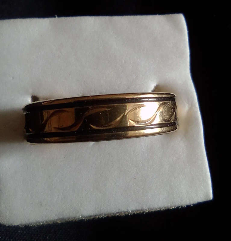 Stainless steel gold and black ring