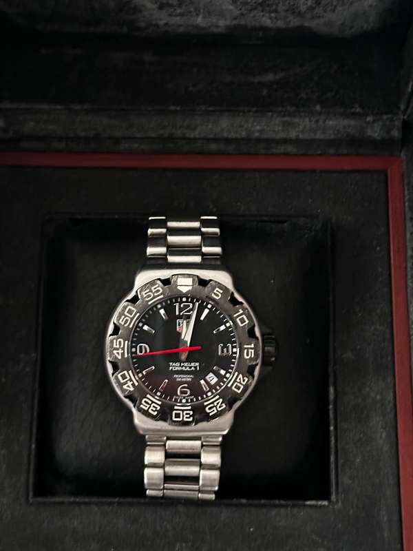 Tag Heuer formula 1 professional 200m