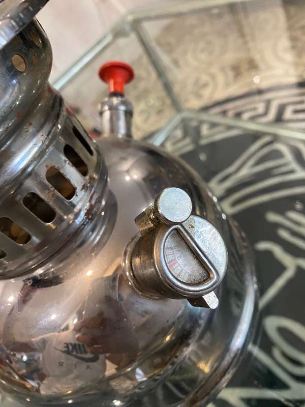 Vintage Butterfly Paraffin Lamp in Good Condition